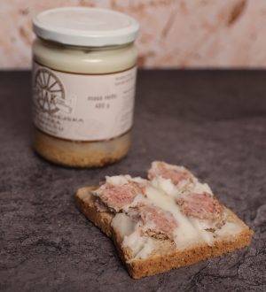 Kiełbasa wiejska w smalcu